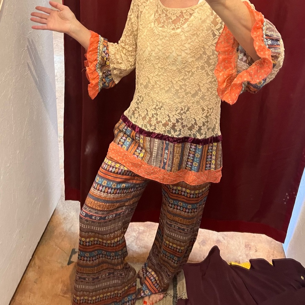 Ivy Jane Cream and Orange Lace Tunic